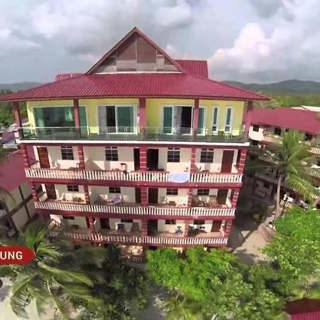 Melati Tanjong Beach Resort Pantai Cenang  Extérieur photo